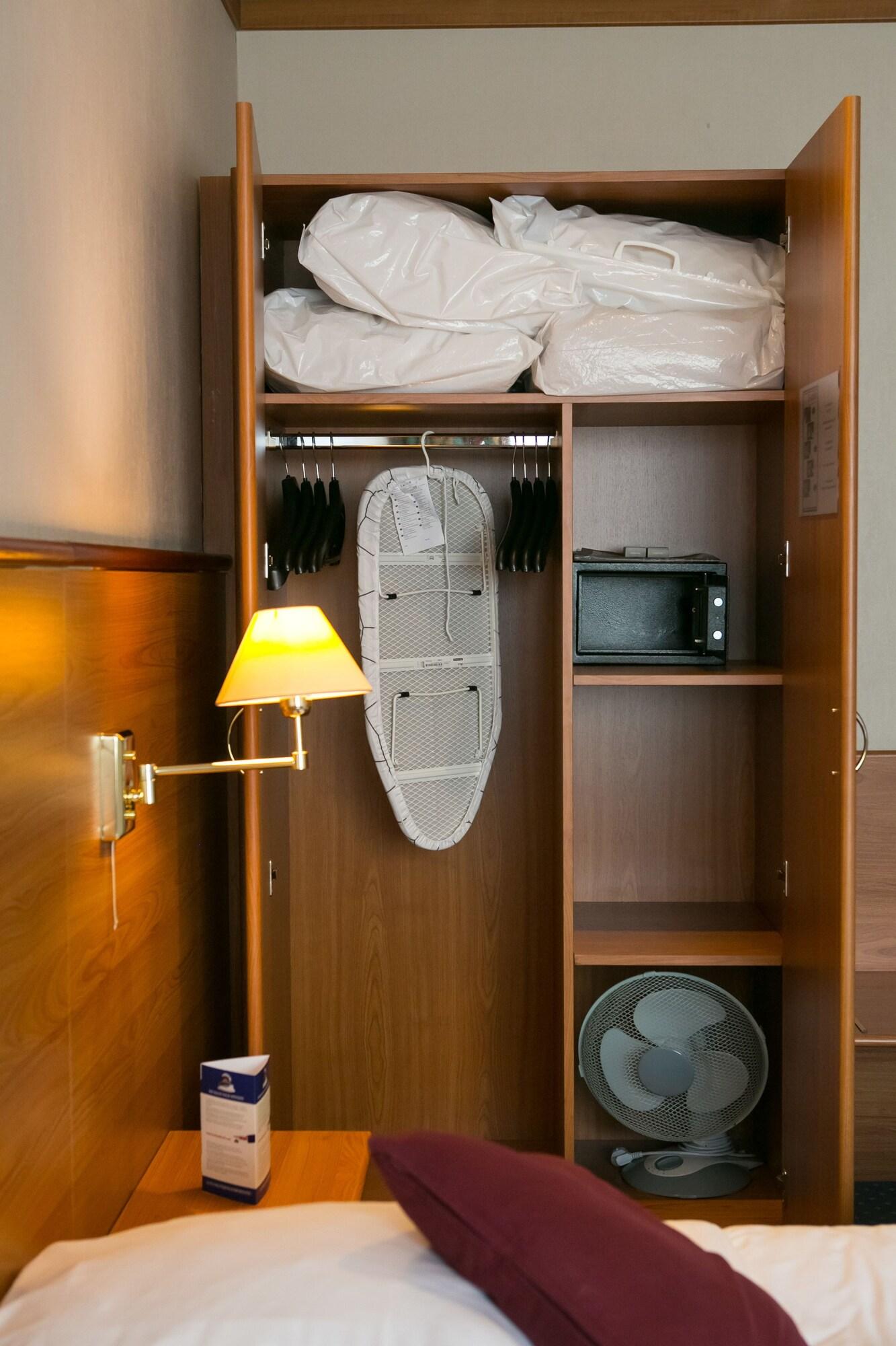 Value Stay Menen Buitenkant foto